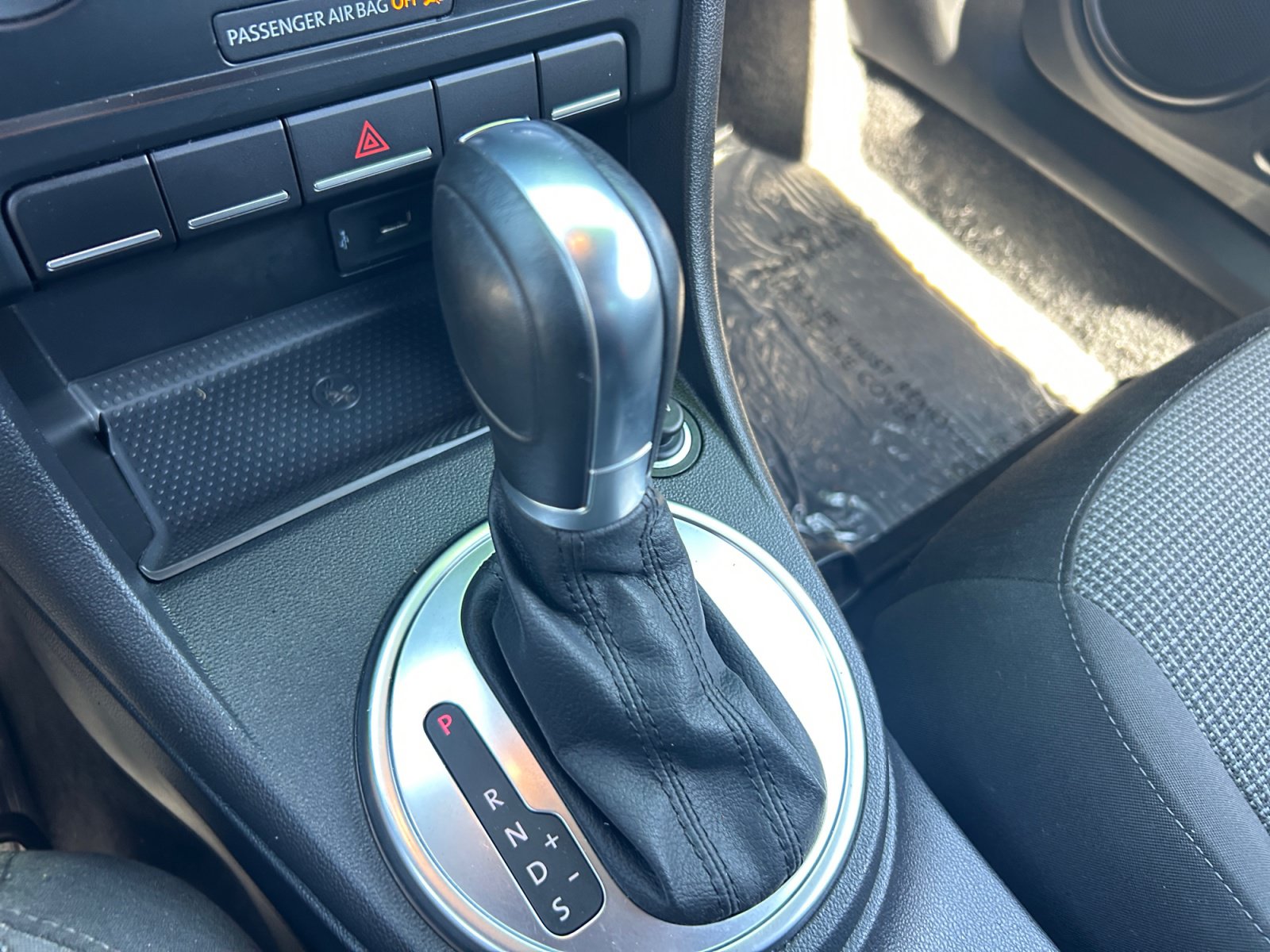 Used 2019 Volkswagen Beetle 2.0T S FWD image 15