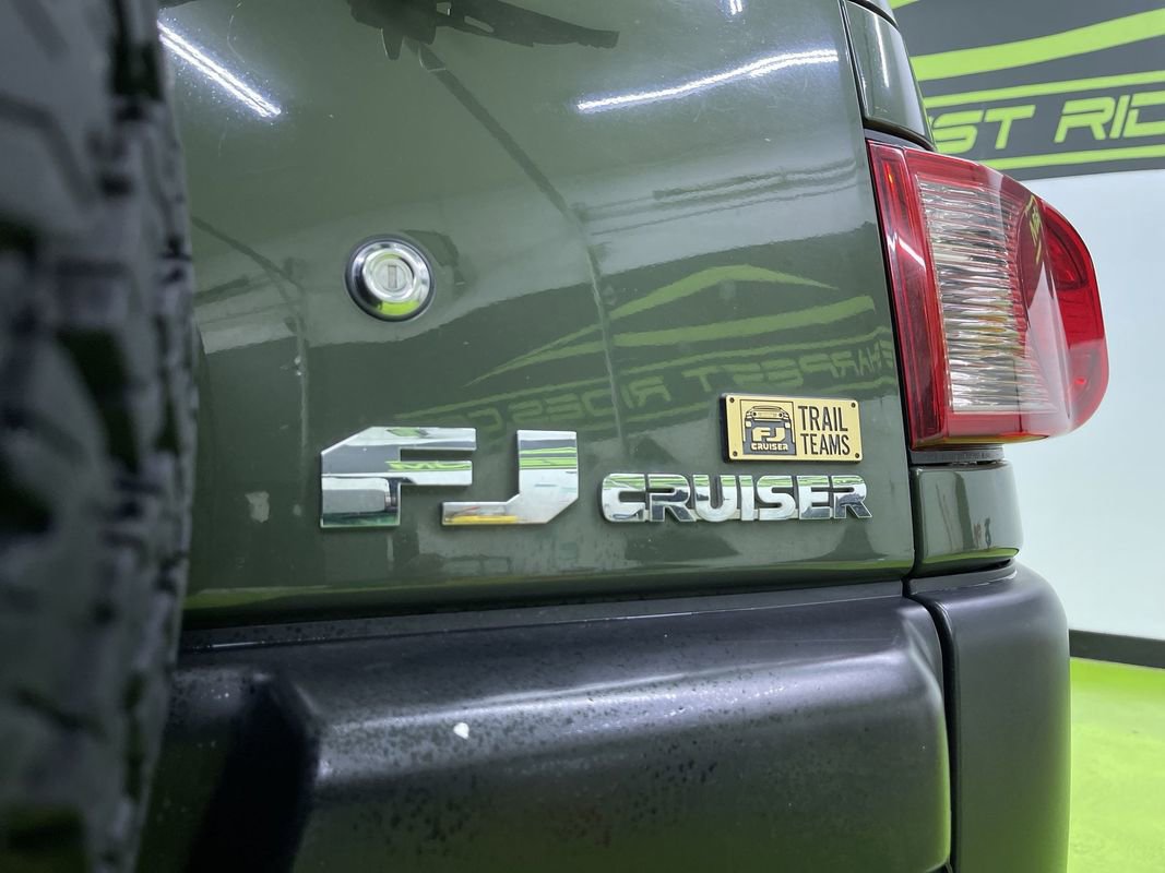Used 2011 Toyota FJ Cruiser 4WD w/ Trail Teams Special Edition image 13