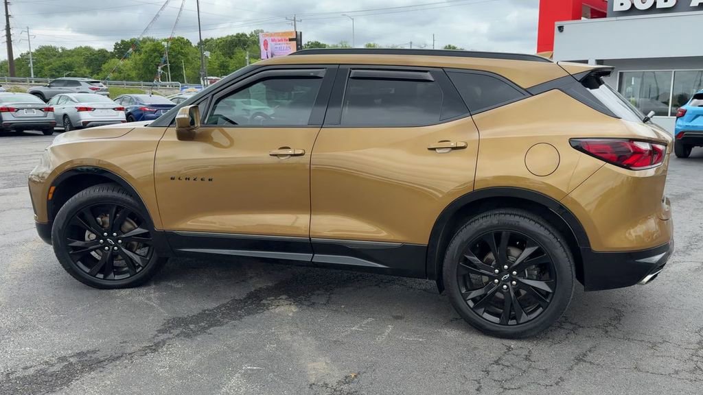 Used 2019 Chevrolet Blazer RS w/ Sun and Wheels Package FWD image 4