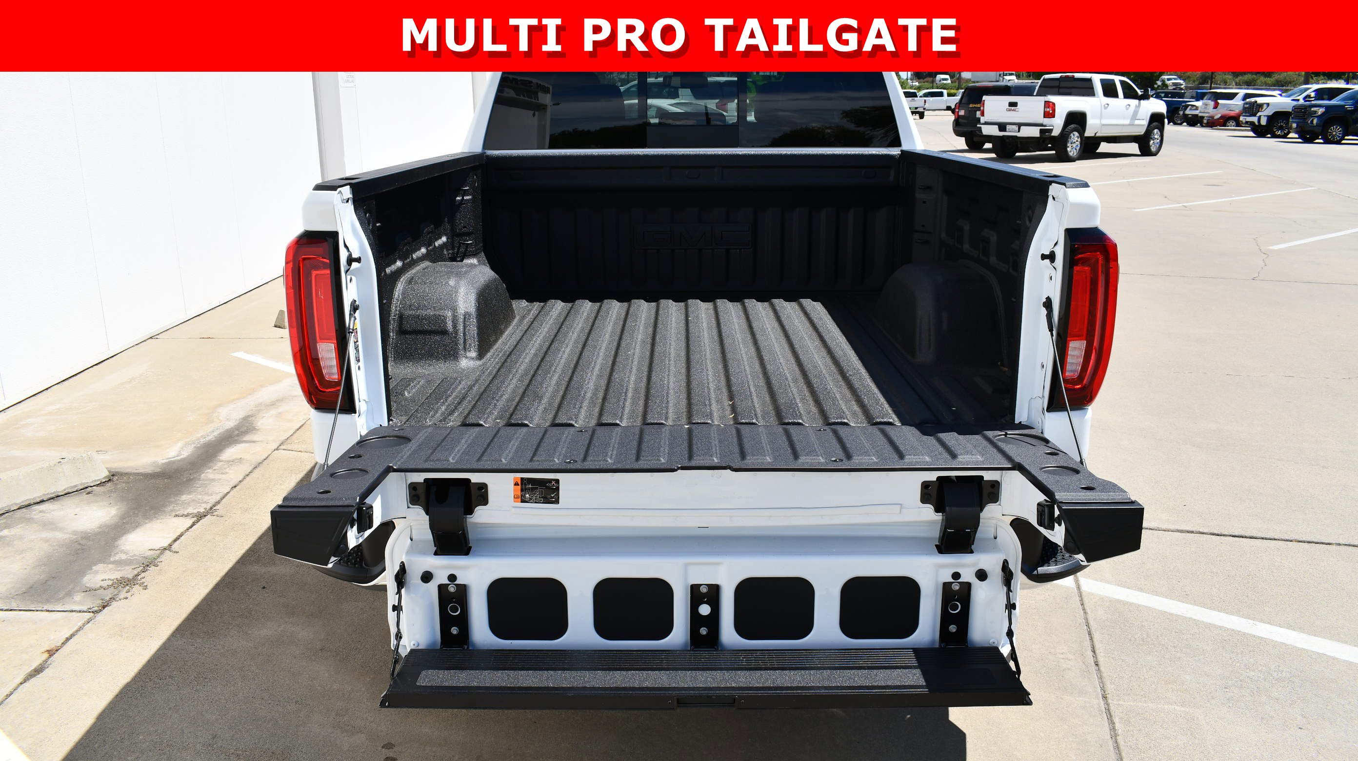 New 2026 GMC Sierra 1500 SLT w/ SLT Premium Plus Package image 9