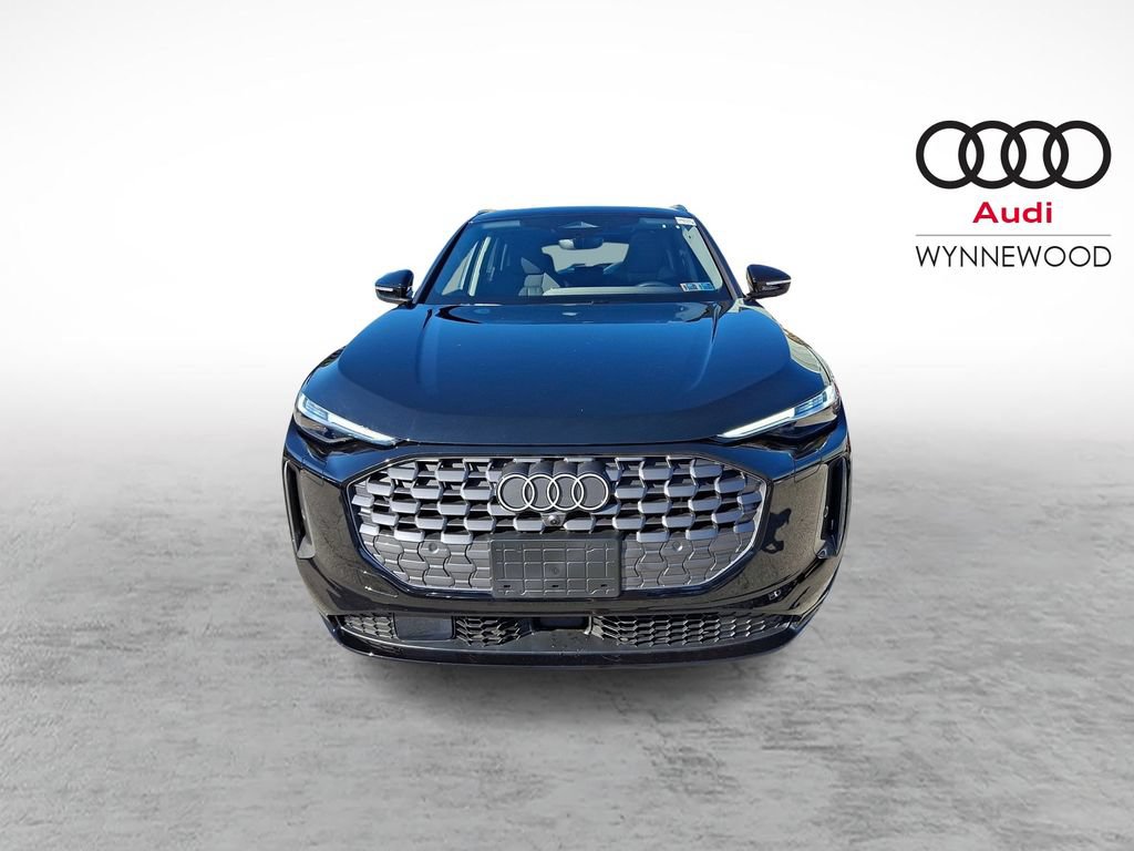 Certified 2025 Audi Q5 Premium Plus w/ Premium Plus AWD/4WD image 2