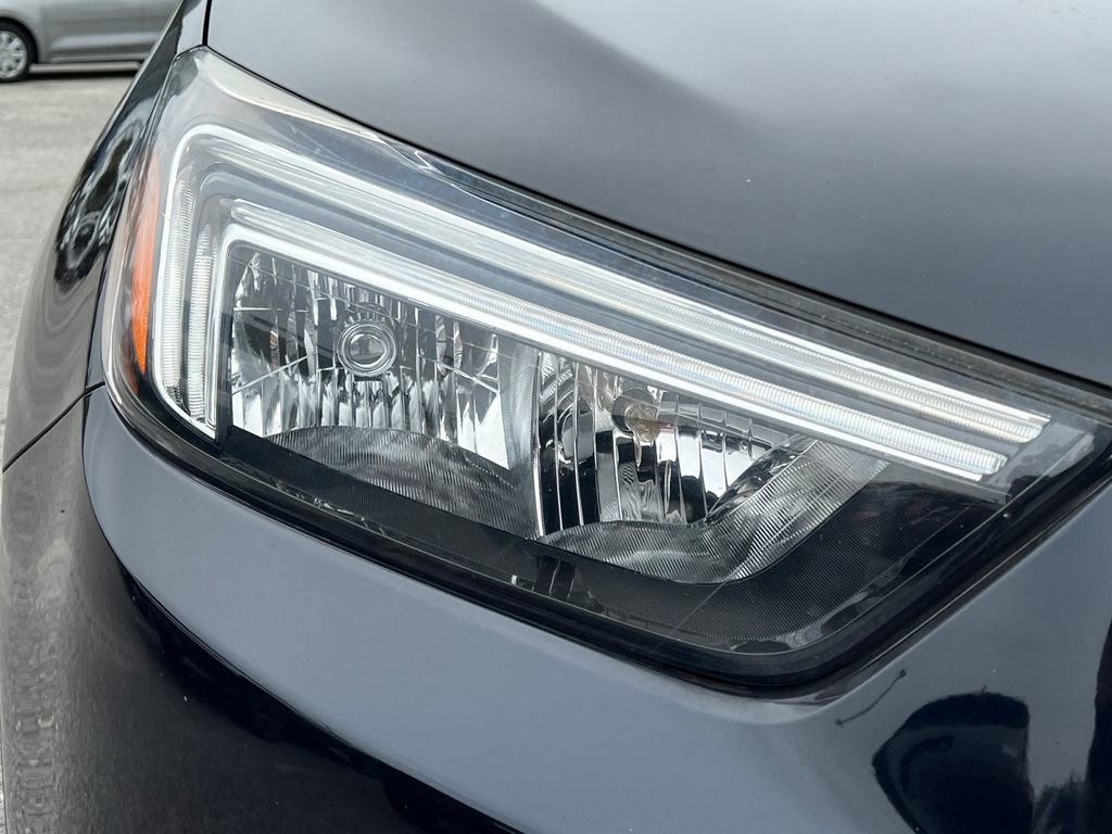 Used 2021 Buick Encore Preferred image 15