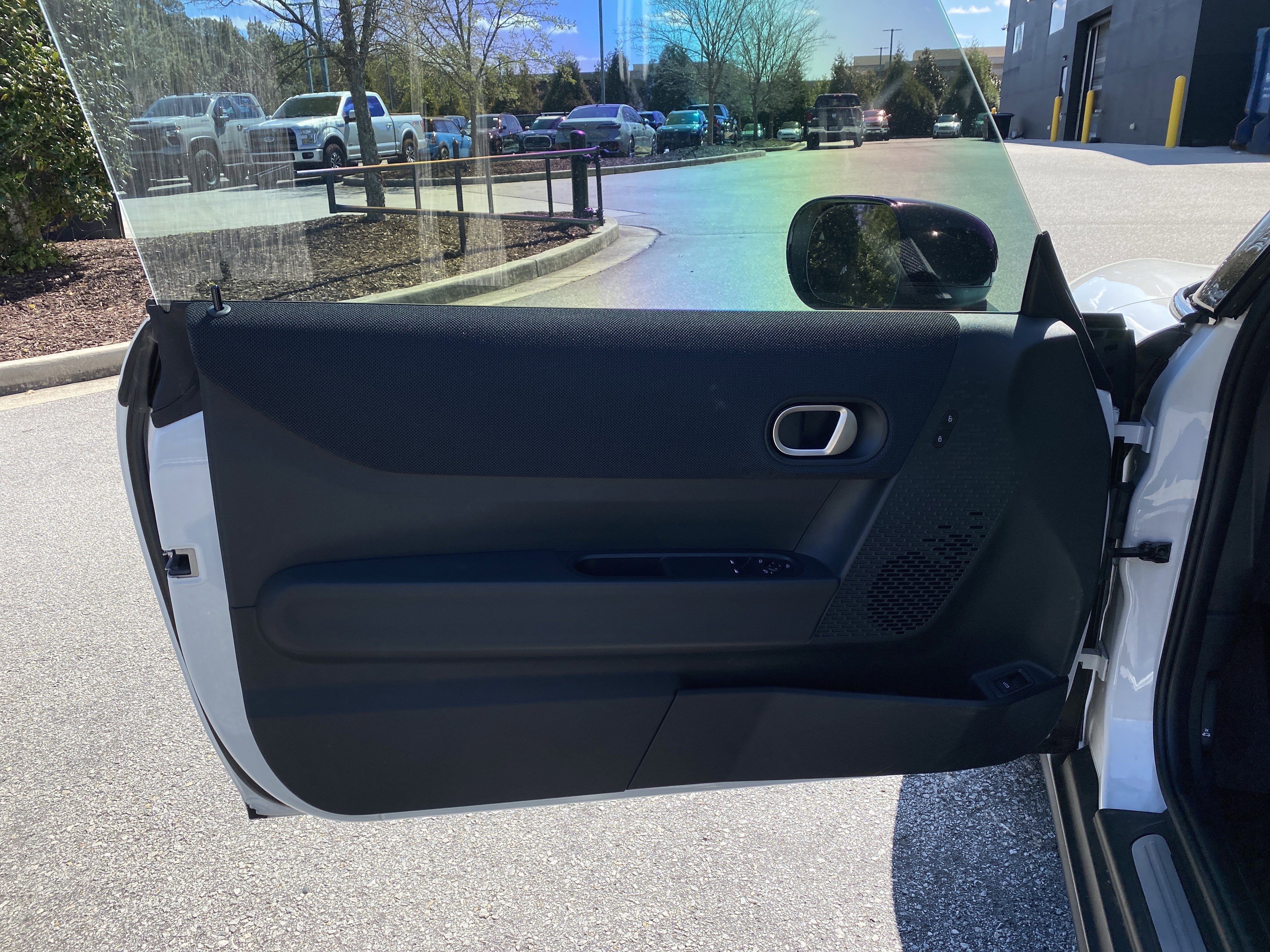 Certified 2025 MINI Cooper S image 21