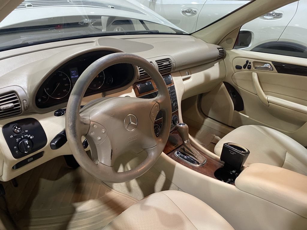 Used 2007 Mercedes-Benz C 280 4MATIC Sedan image 2