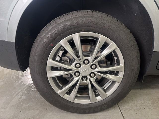 Used 2023 Cadillac XT5 Premium Luxury w/ Technology Package image 12