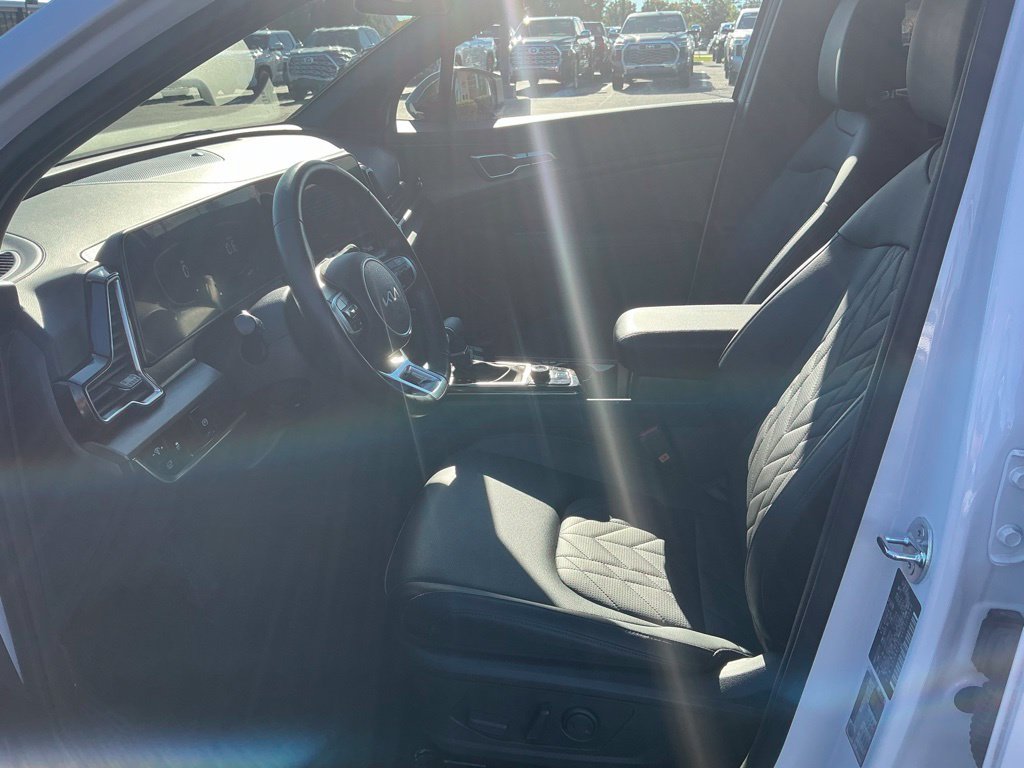 Used 2025 Kia Sportage X-Line w/ Premium Package AWD/4WD image 17