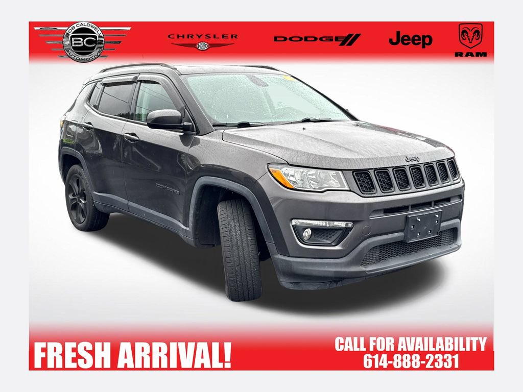 Used 2018 Jeep Compass Latitude w/ Popular Equipment Group AWD/4WD image 1