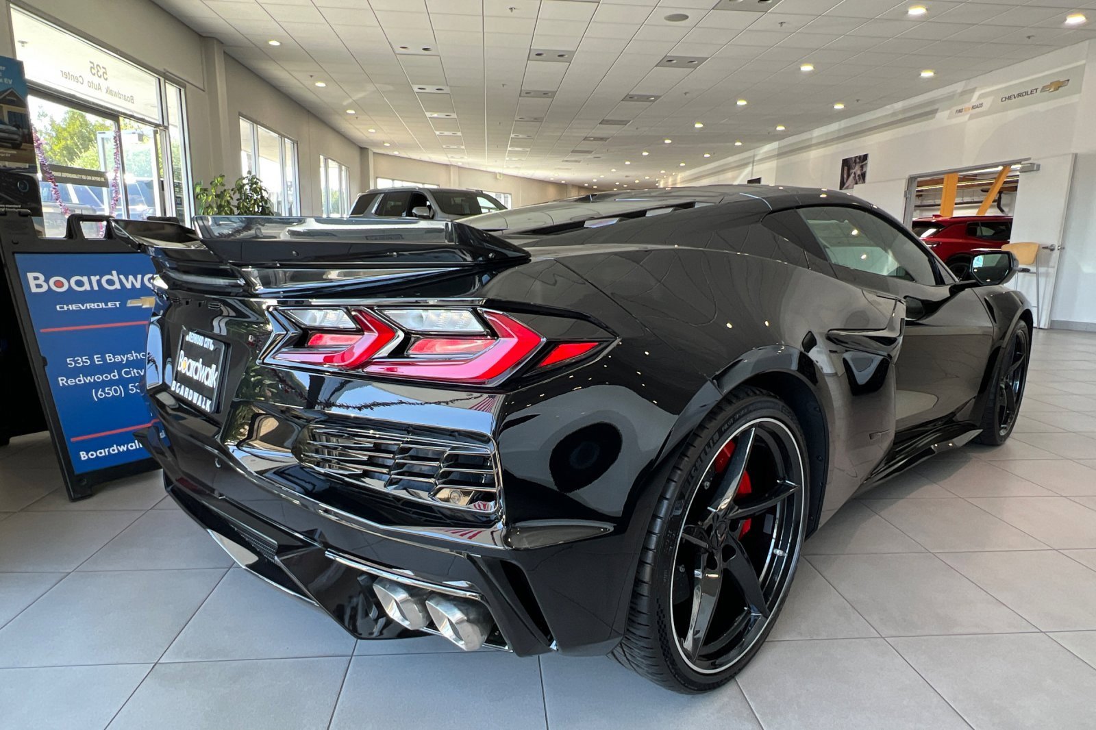 New 2025 Chevrolet Corvette E-Ray w/ Stealth Interior Trim Package image 4