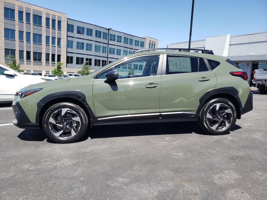 Used 2025 Subaru Crosstrek 2.5i Limited AWD/4WD image 5