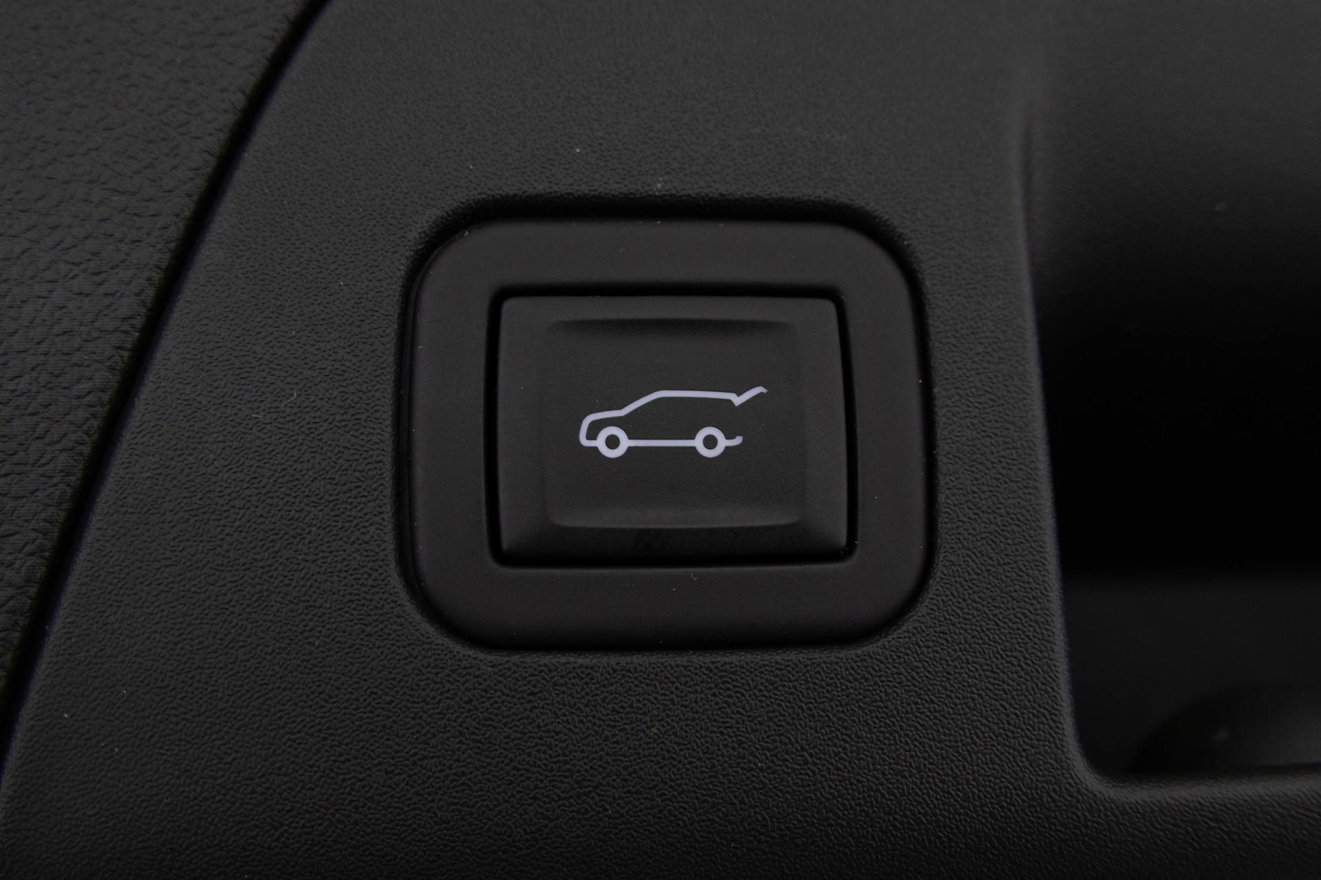 Used 2023 Buick Envision Avenir AWD/4WD image 41