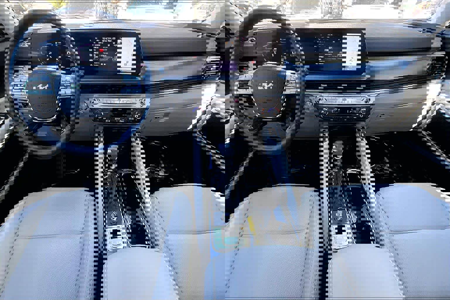 Used 2024 Kia Telluride S image 14