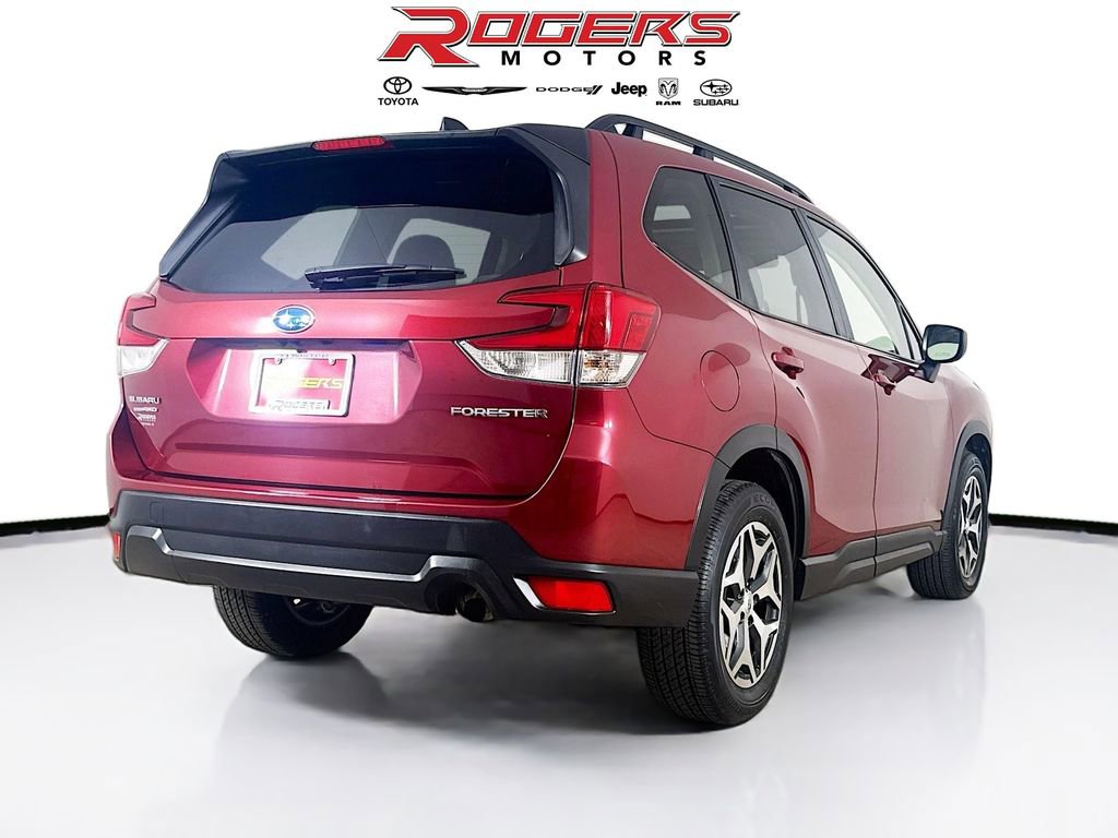 Certified 2024 Subaru Forester Premium image 8
