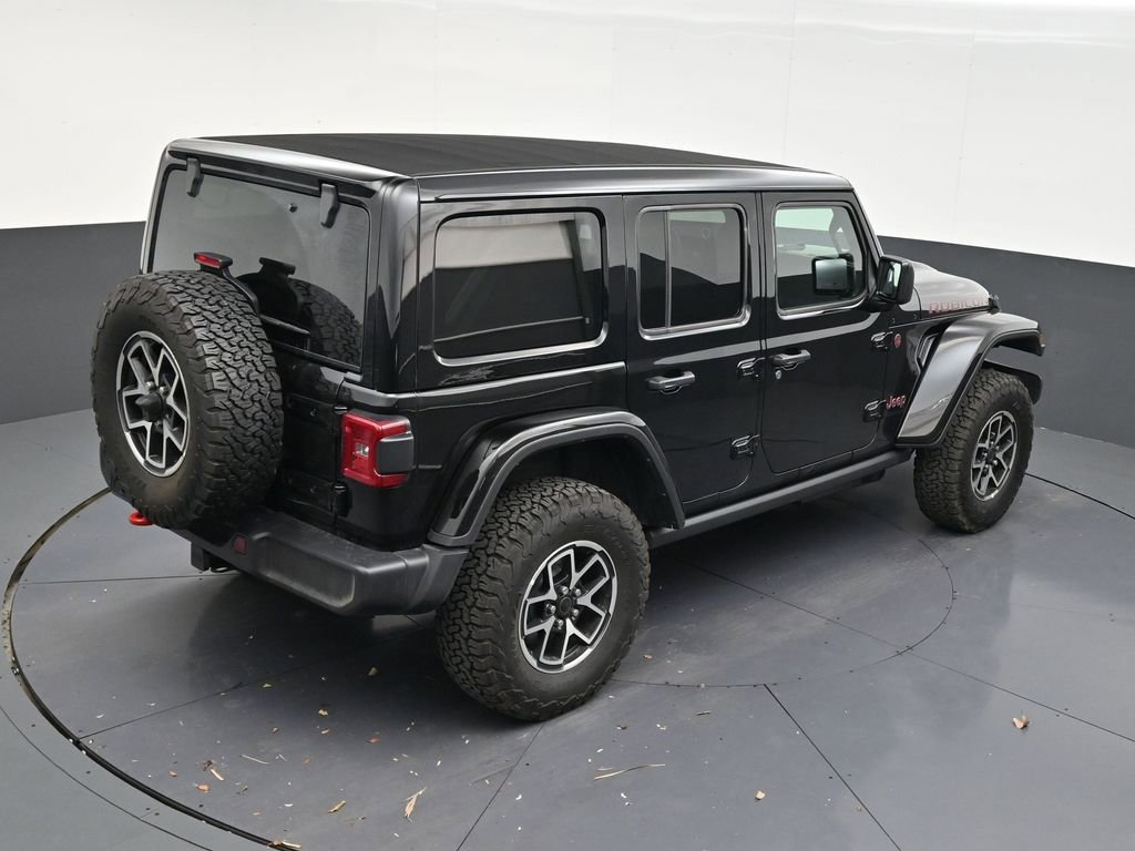 Used 2026 Jeep Wrangler Unlimited Rubicon AWD/4WD image 17