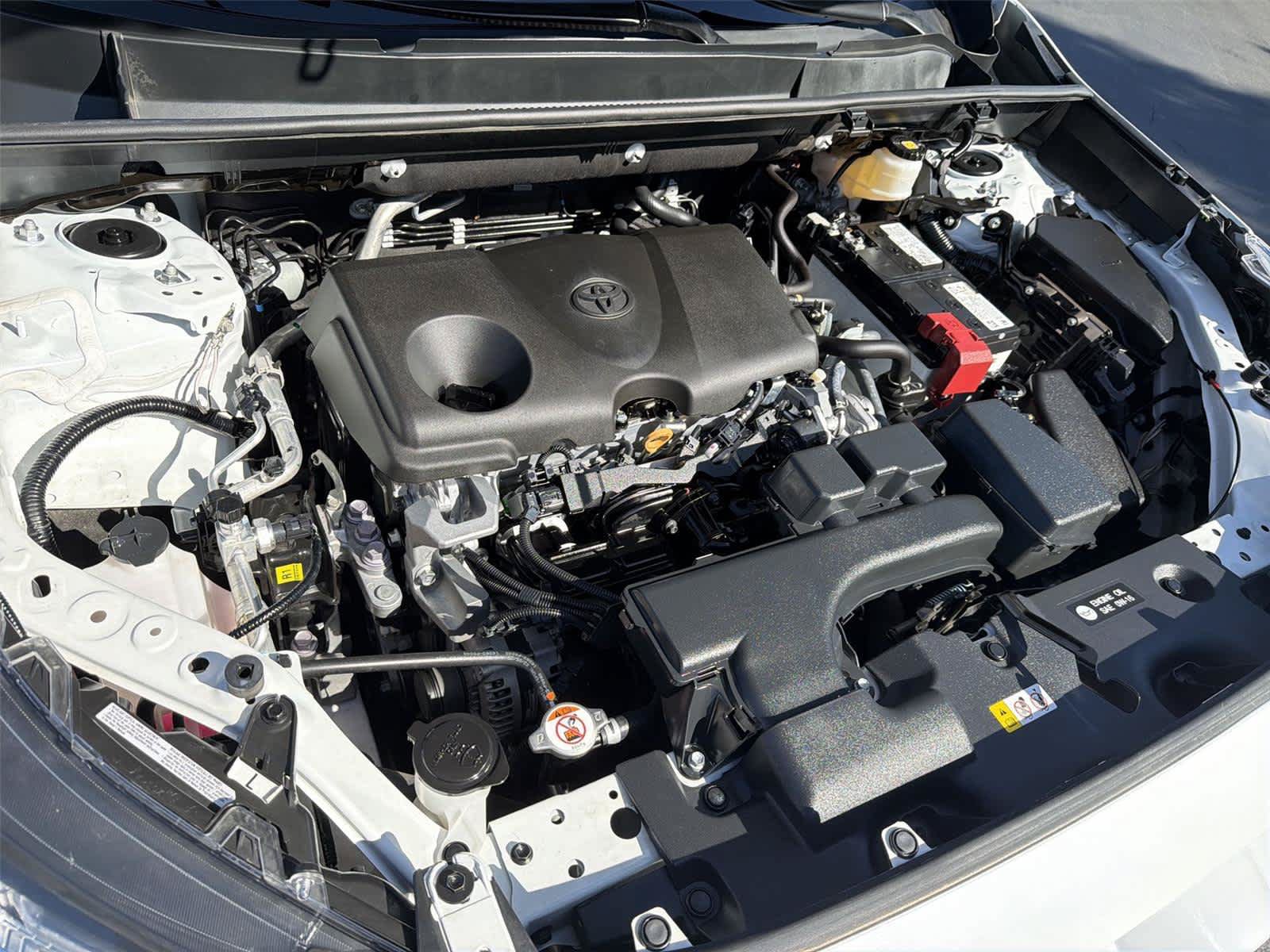 Used 2025 Toyota RAV4 XLE FWD image 10