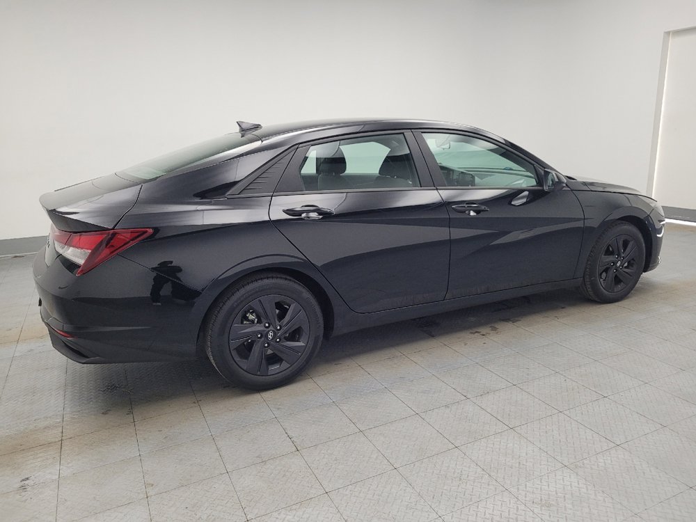 Used 2021 Hyundai Elantra SEL w/ Convenience Package image 10