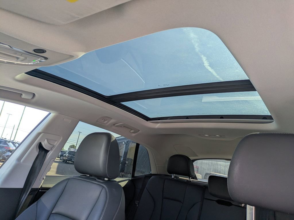 Used 2019 Audi Q8 Premium Plus w/ Premium Plus image 21