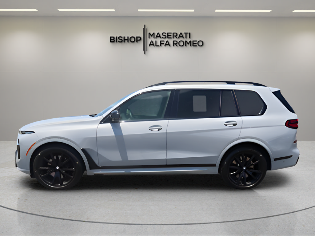 Used 2025 BMW X7 M60i w/ Executive Package AWD/4WD image 7