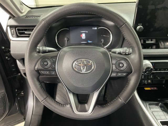 Used 2025 Toyota RAV4 XLE Premium w/ Weather Package AWD/4WD image 13
