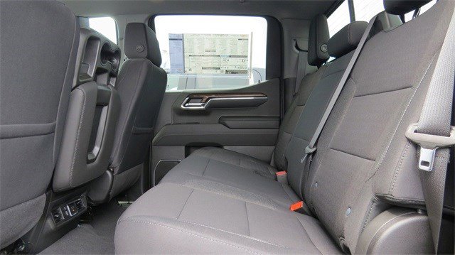 New 2024 Chevrolet Silverado 1500 Custom Trail Boss w/ LPO, Dark Essentials Package image 16