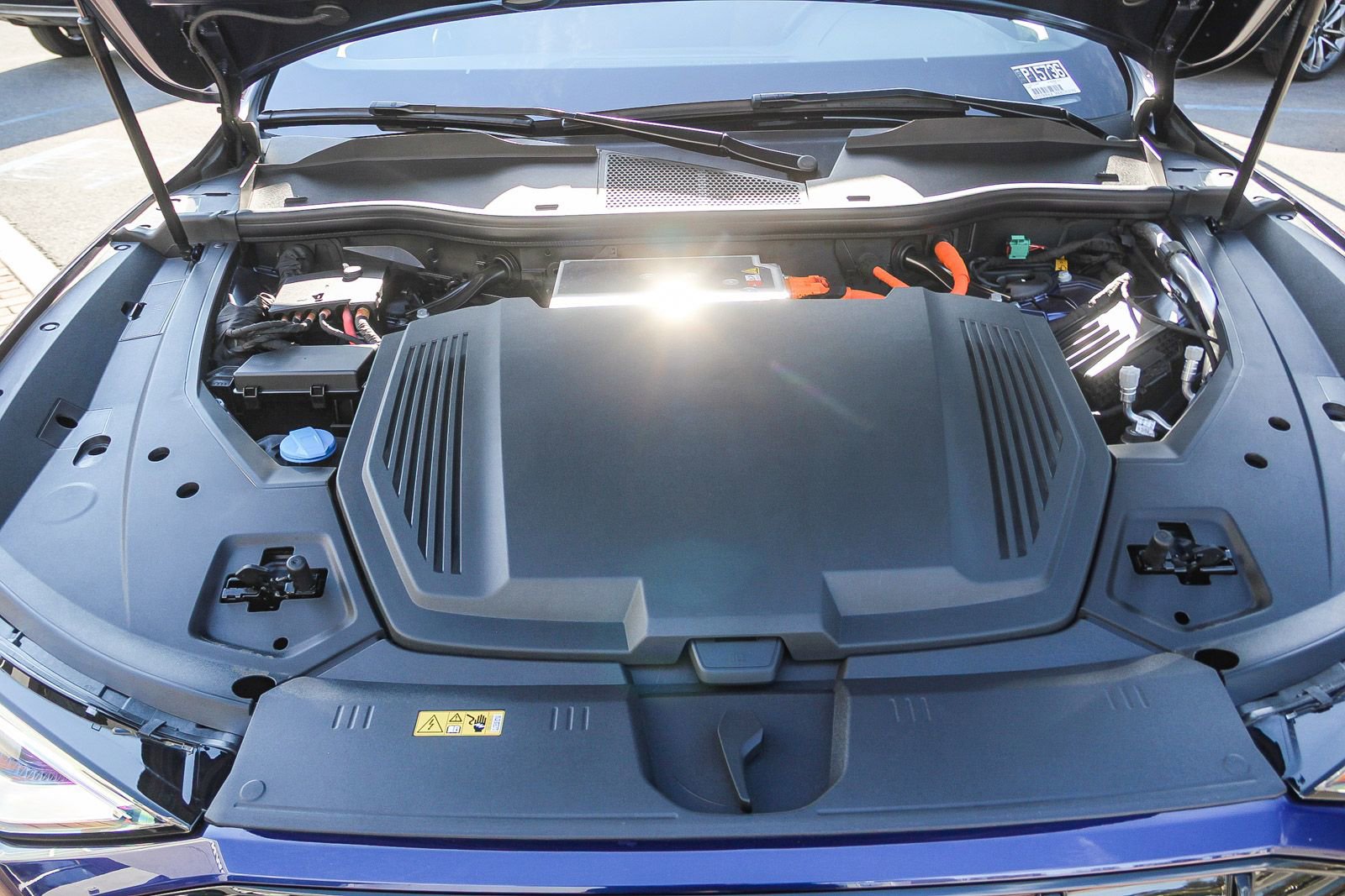 Certified 2022 Audi e-tron Premium w/ Convenience Plus Package image 29