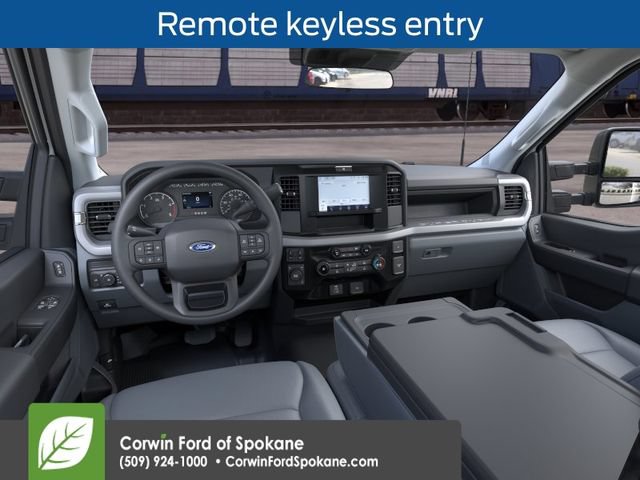 New 2026 Ford F550 4x4 Regular Cab Super Duty image 2