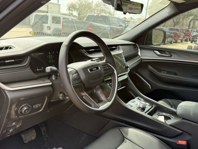 New 2026 Jeep Grand Cherokee Limited image 12