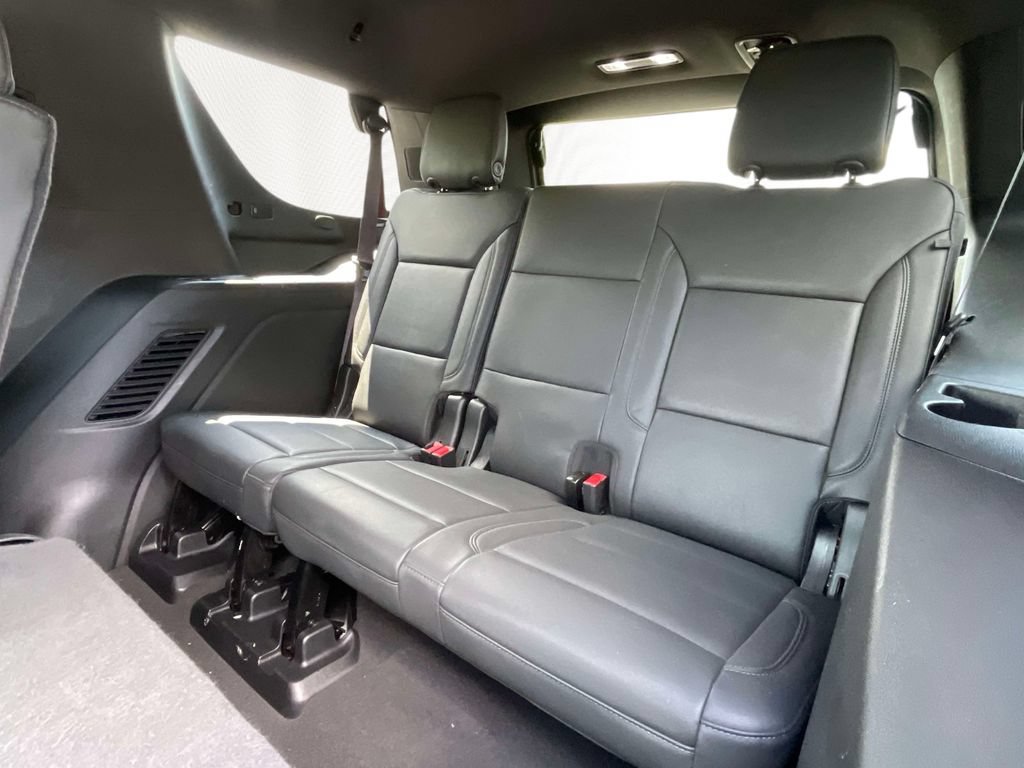 Used 2024 Chevrolet Tahoe LT RWD image 11
