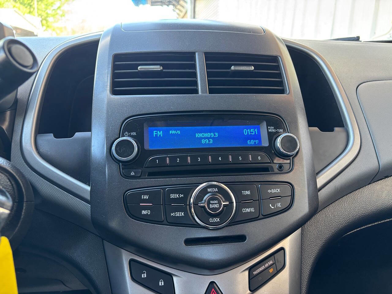 Used 2015 Chevrolet Sonic LT image 19