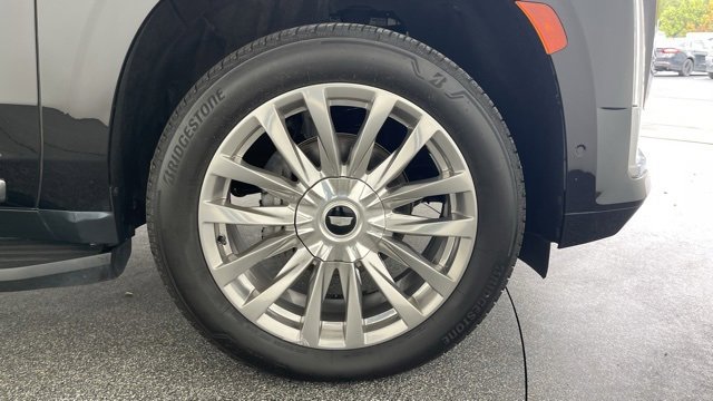 Used 2022 Cadillac Escalade ESV Premium Luxury image 56