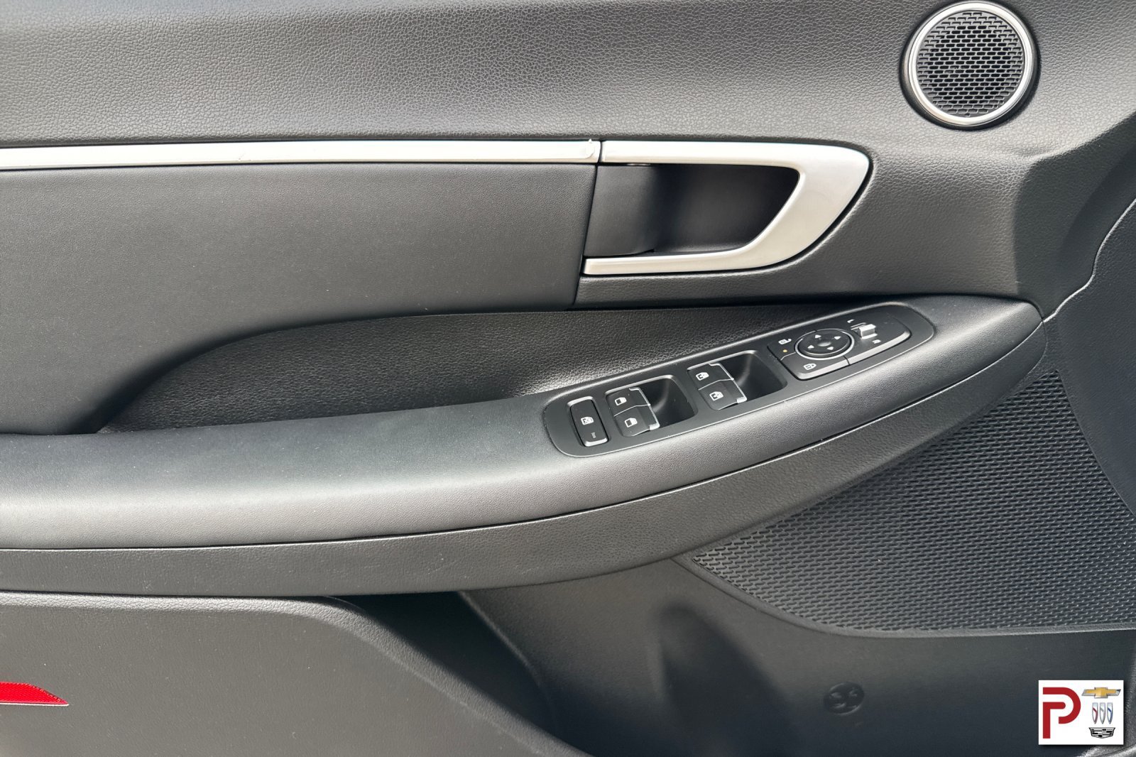 Used 2025 Hyundai Sonata SEL FWD image 11