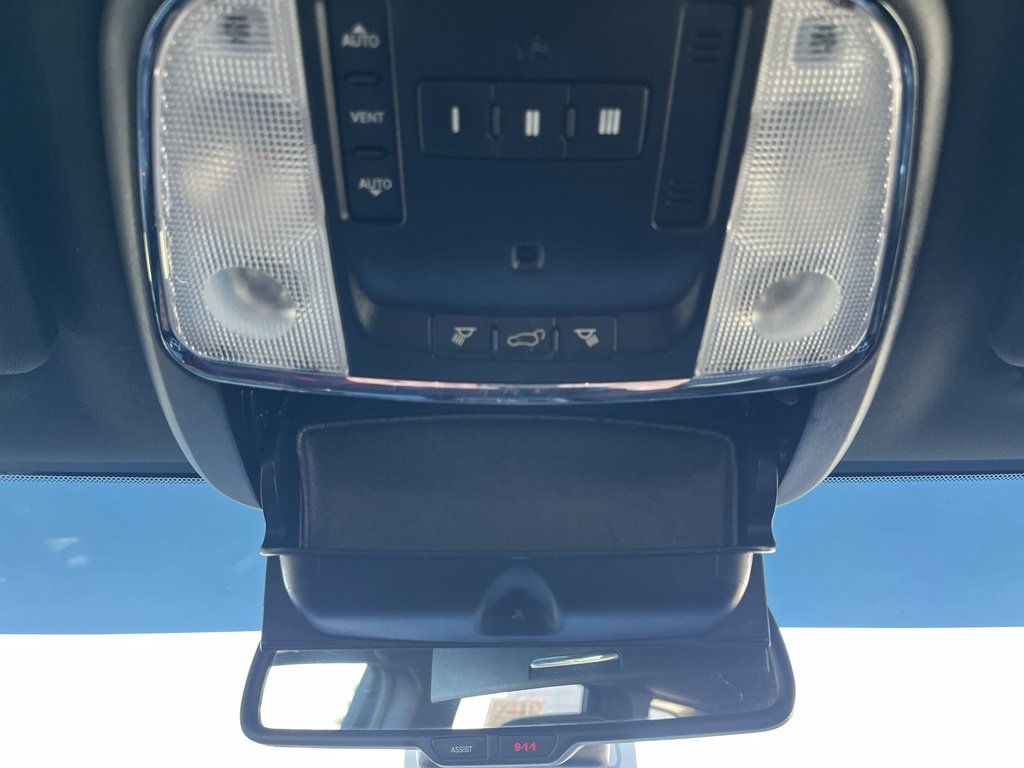 Used 2016 Jeep Grand Cherokee Limited 75th Anniversary image 22