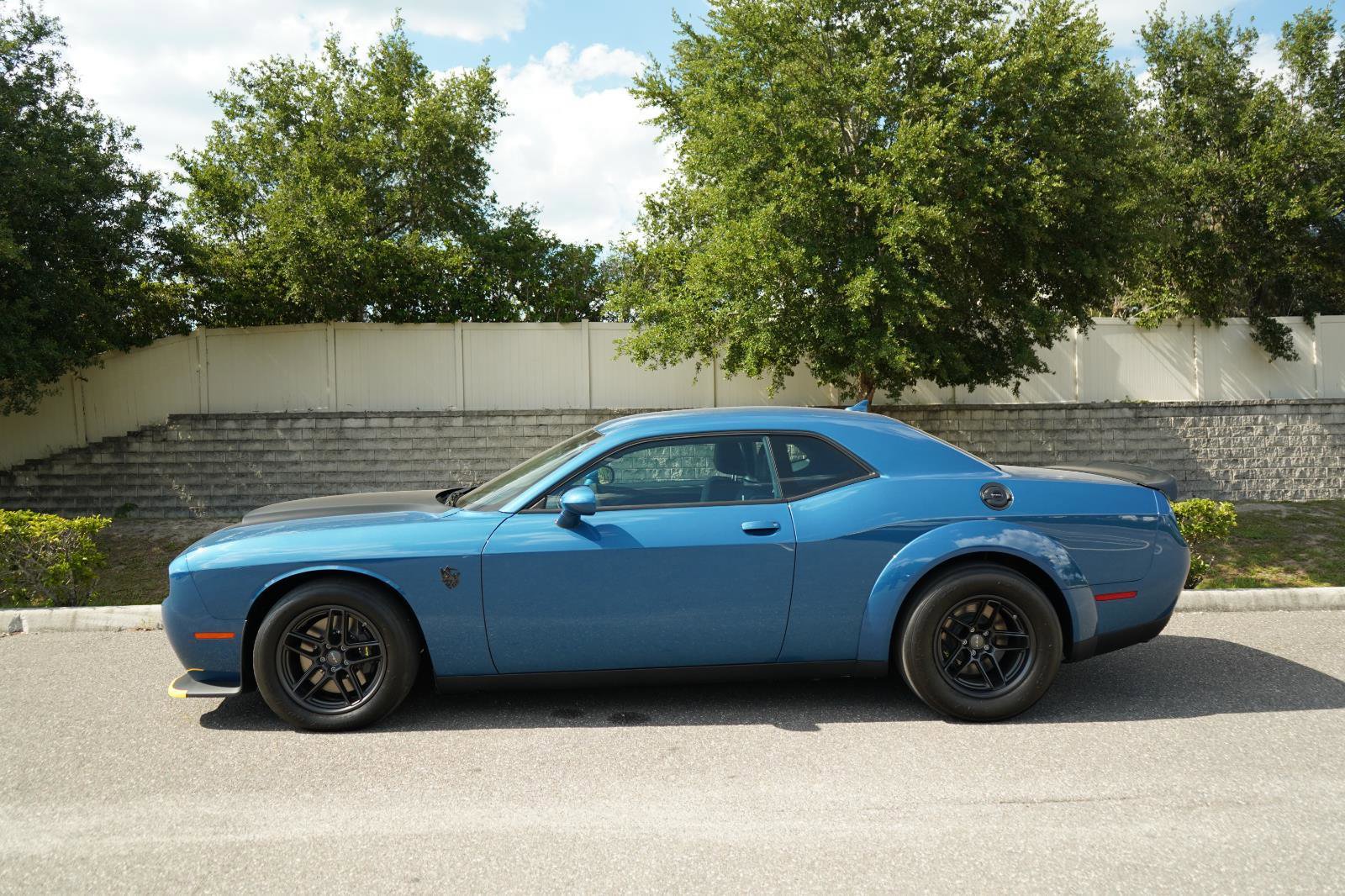 Used 2023 Dodge Challenger SRT Hellcat Redeye RWD image 4