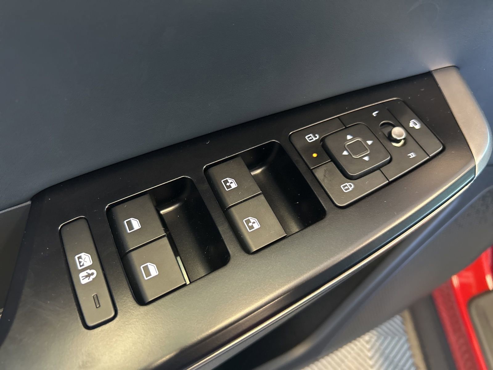 New 2025 Kia EV6 Light w/ Light LR Technology Package image 13