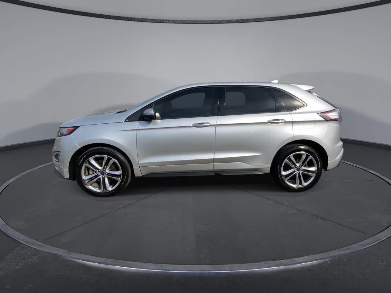 Used 2018 Ford Edge Sport w/ Equipment Group 401A AWD/4WD image 5