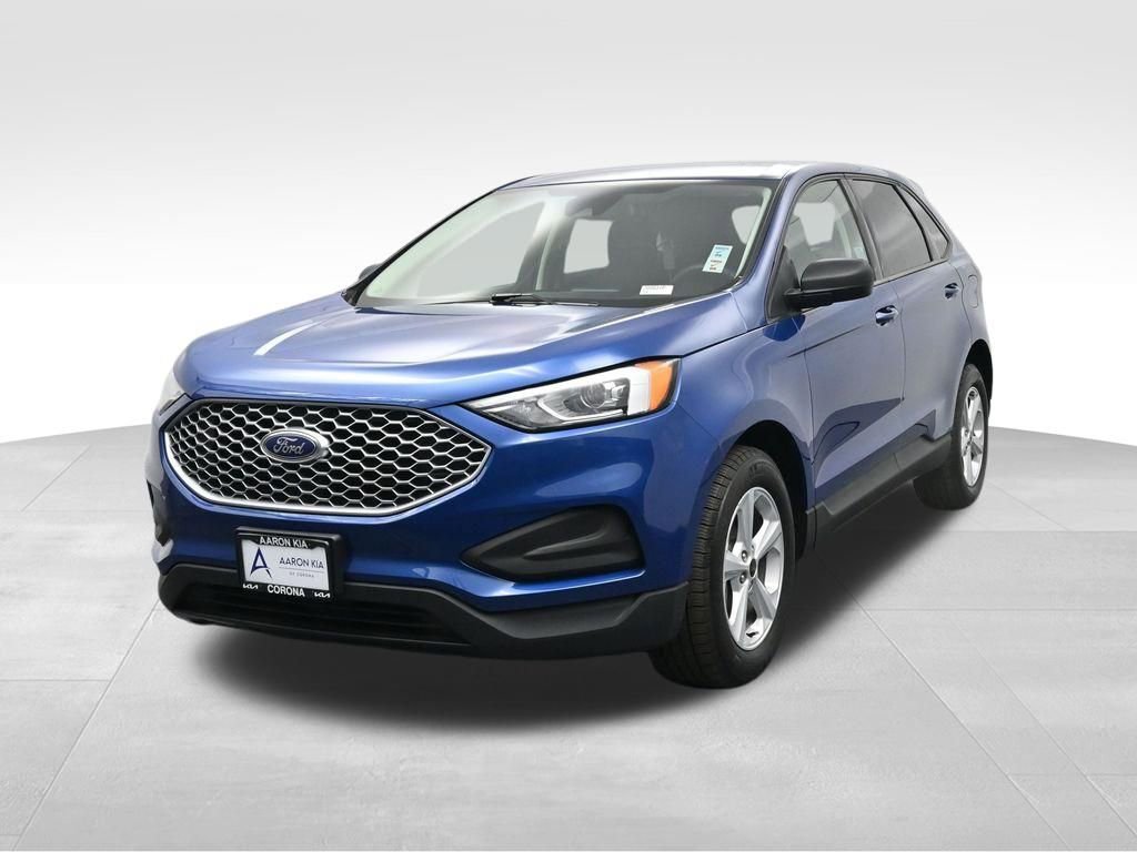 Used 2024 Ford Edge SE