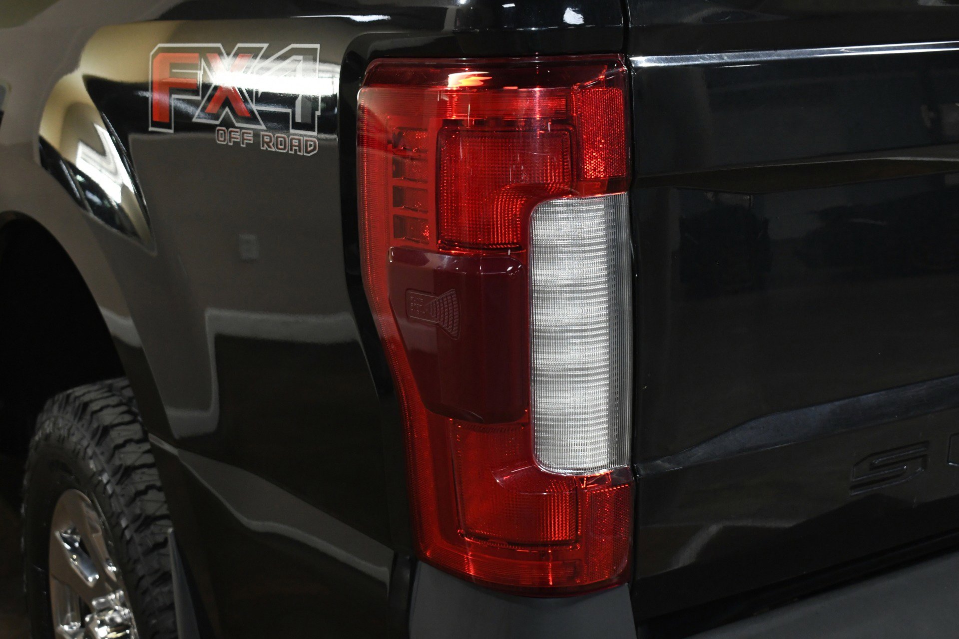 Used 2019 Ford F250 Lariat w/ Lariat Ultimate Package image 60