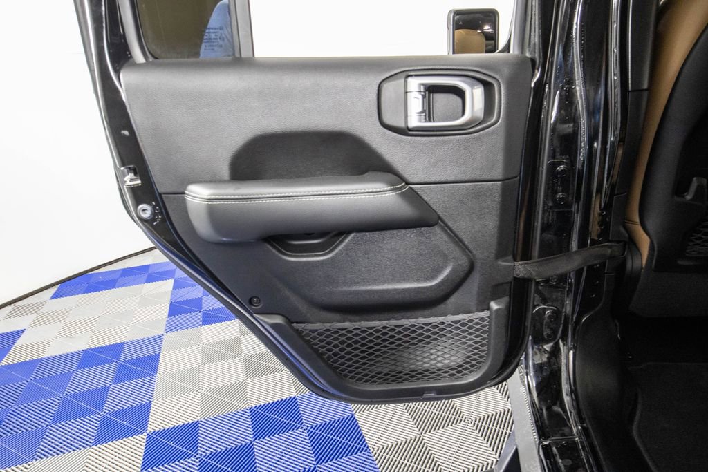 Used 2020 Jeep Wrangler Unlimited Rubicon image 14
