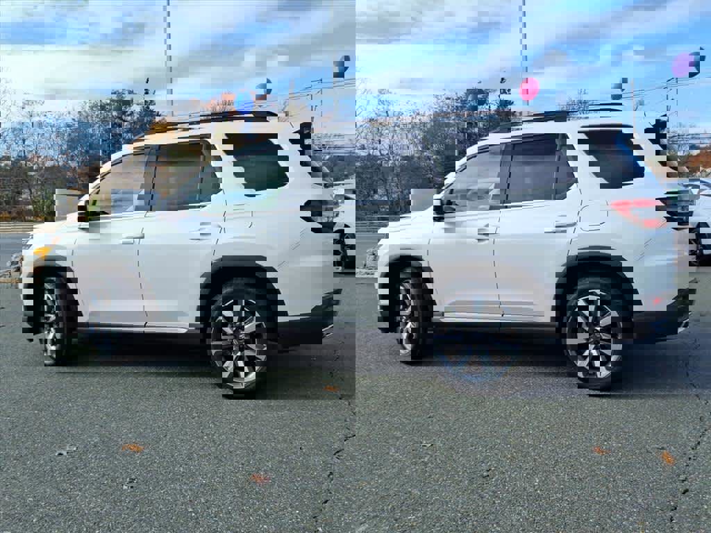 Used 2023 Honda Pilot Elite image 8