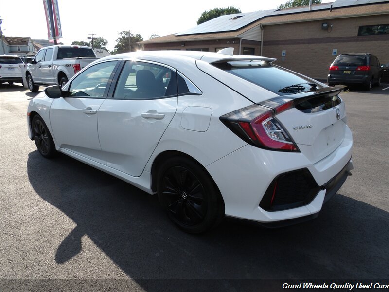 Used 2018 Honda Civic EX image 7