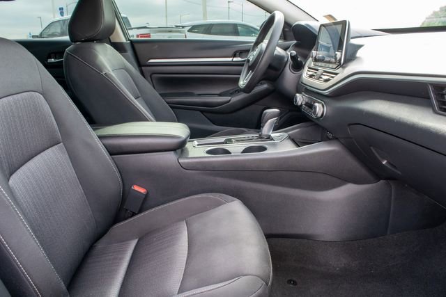 Used 2022 Nissan Altima 2.5 SV image 15