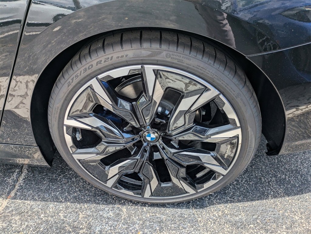 New 2026 BMW 530i w/ Executive Package image 6