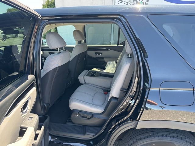 Certified 2023 Honda Pilot LX image 17
