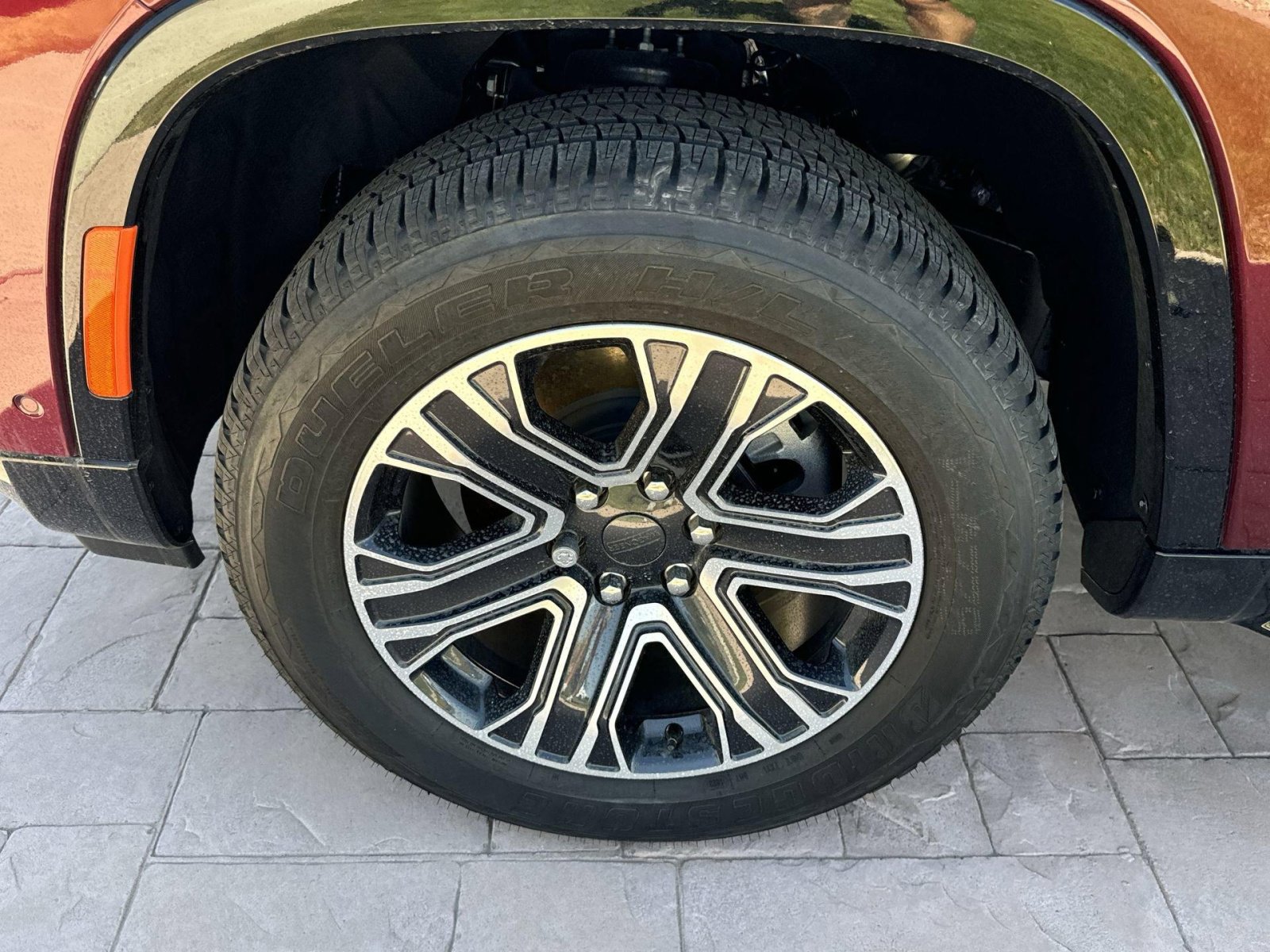 New 2024 Jeep Wagoneer Base w/ Premium Group I image 16