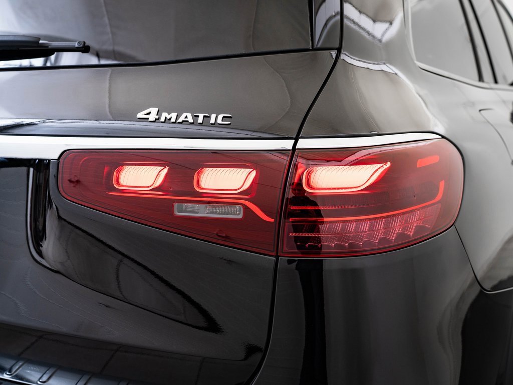 Certified 2025 Mercedes-Benz GLS 450 4MATIC image 9