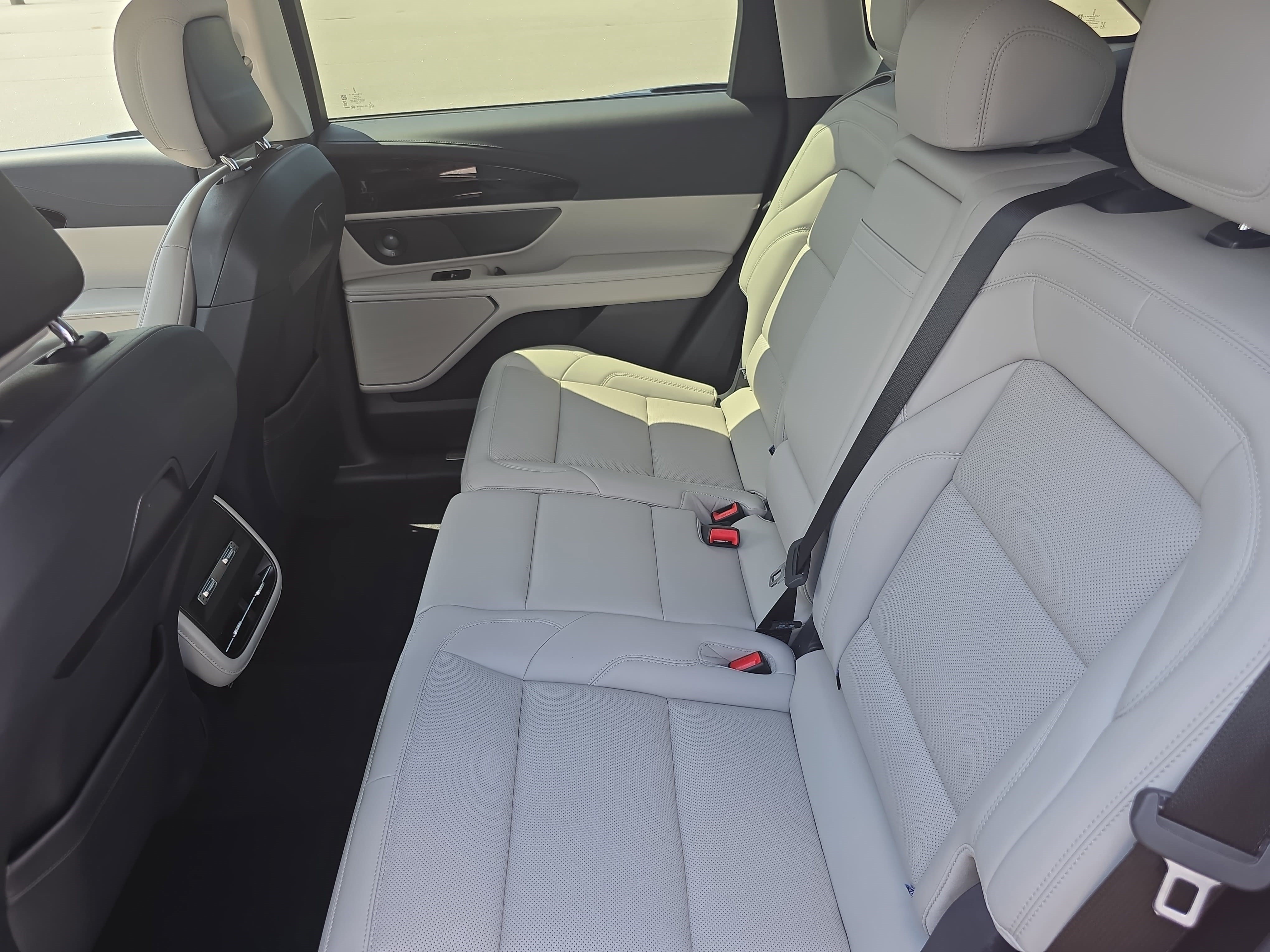New 2026 Lincoln Nautilus Premier w/ Equipment Group 102A AWD/4WD image 14