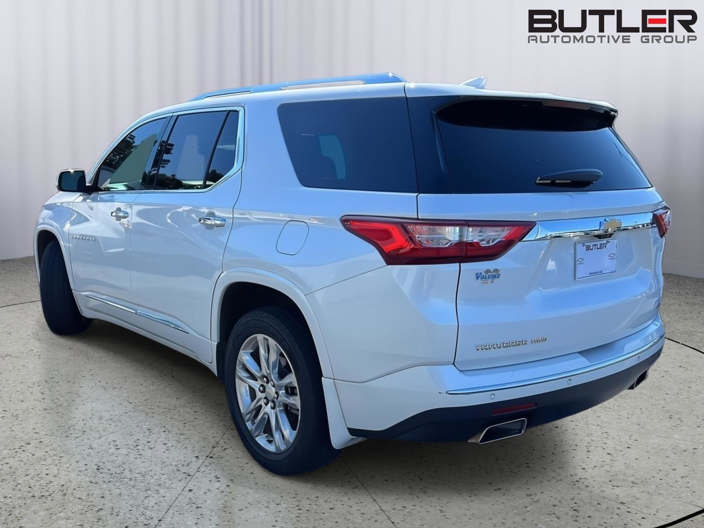 Used 2018 Chevrolet Traverse High Country AWD/4WD image 3