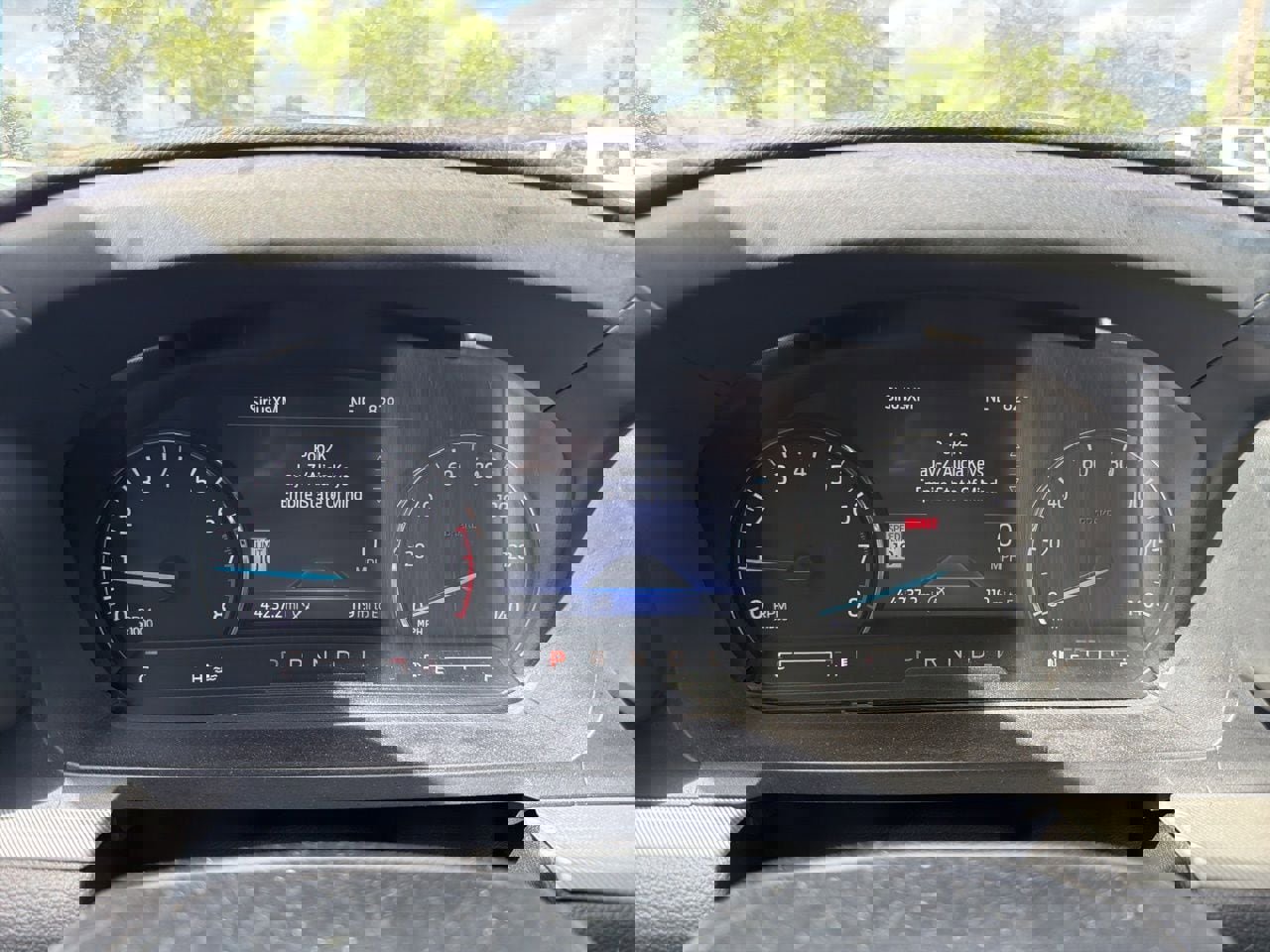 Used 2021 Ford Explorer XLT w/ Equipment Group 202A image 12