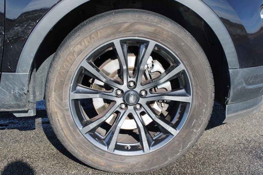 Used 2019 Ford Explorer XLT w/ Equipment Group 202A image 40