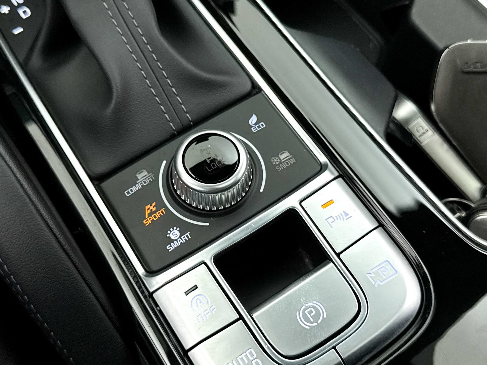 Used 2024 Kia Telluride SX Prestige X-Line AWD/4WD image 8