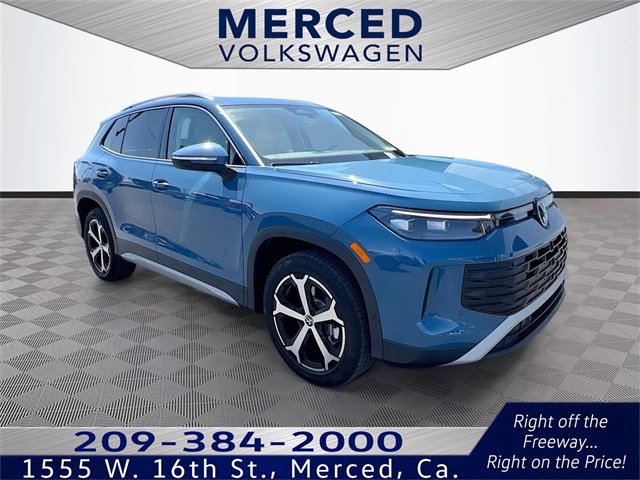 New 2025 Volkswagen Tiguan SE